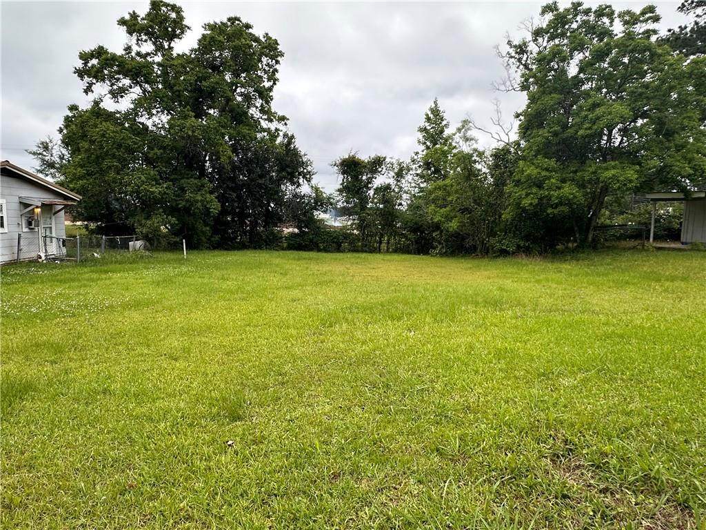 1102 Westwood Drive - Photo 1
