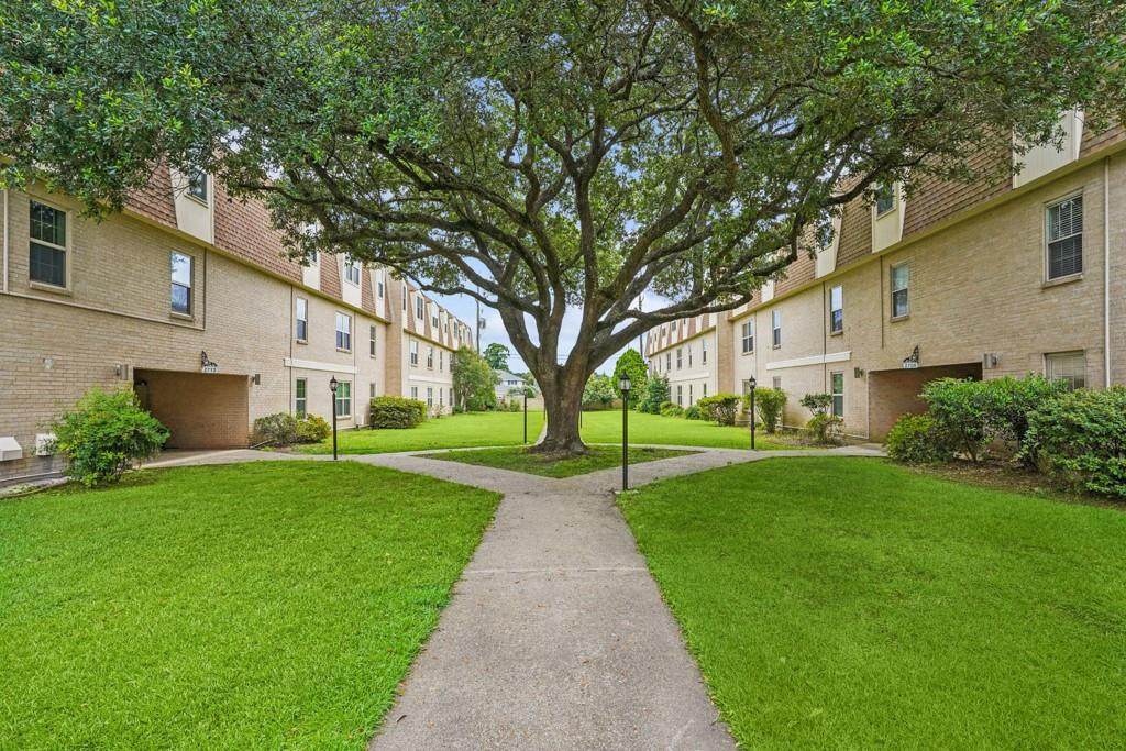 https://bt-photos.global.ssl.fastly.net/neworleans/orig_boomver_1_2562786-2.jpg