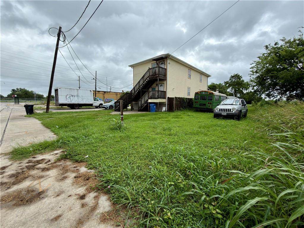 https://bt-photos.global.ssl.fastly.net/neworleans/orig_boomver_1_2563592-2.jpg