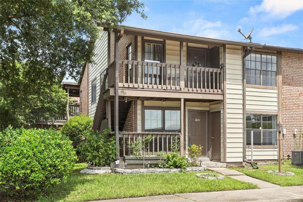 2924 Manhattan Boulevard - Photo 1