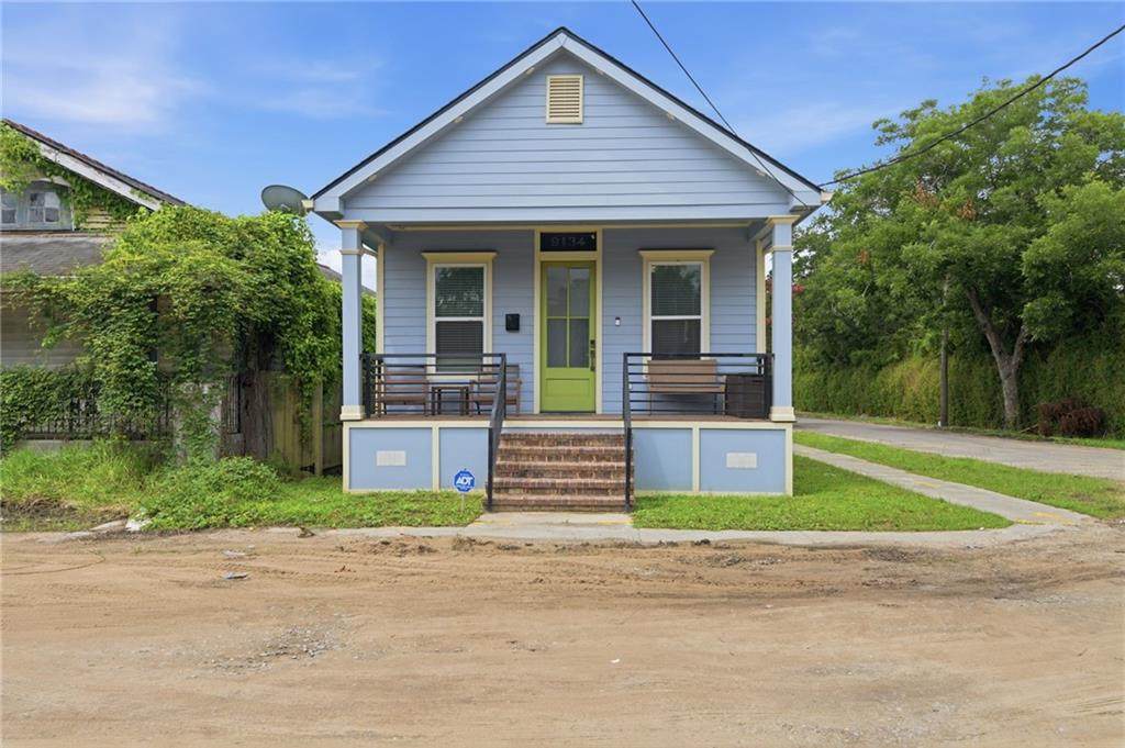 9134 Peach Street - Photo 1