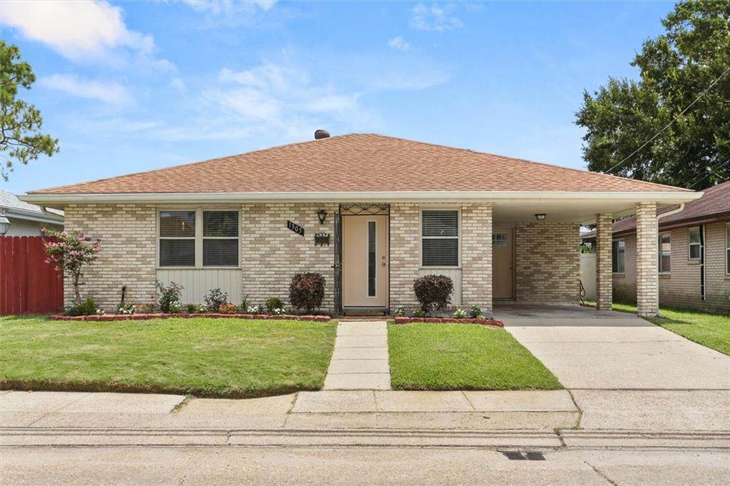 1305 Focis Street - Photo 1