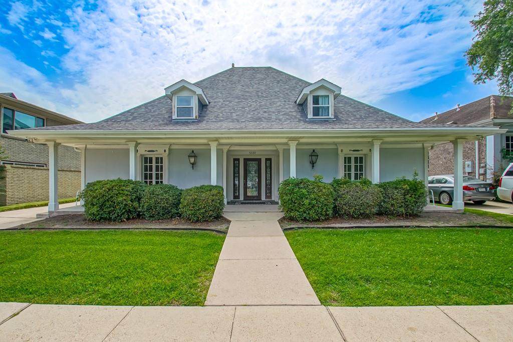 5539 Bellaire Drive - Photo 1