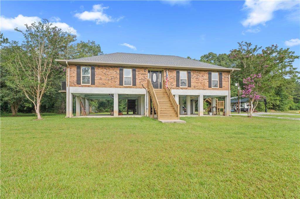 40047 Thibodeaux Road - Photo 1