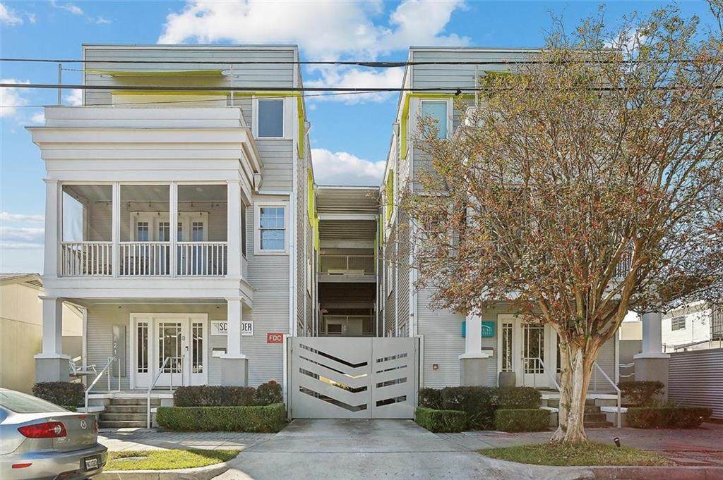 8220 Maple Street - Photo 1