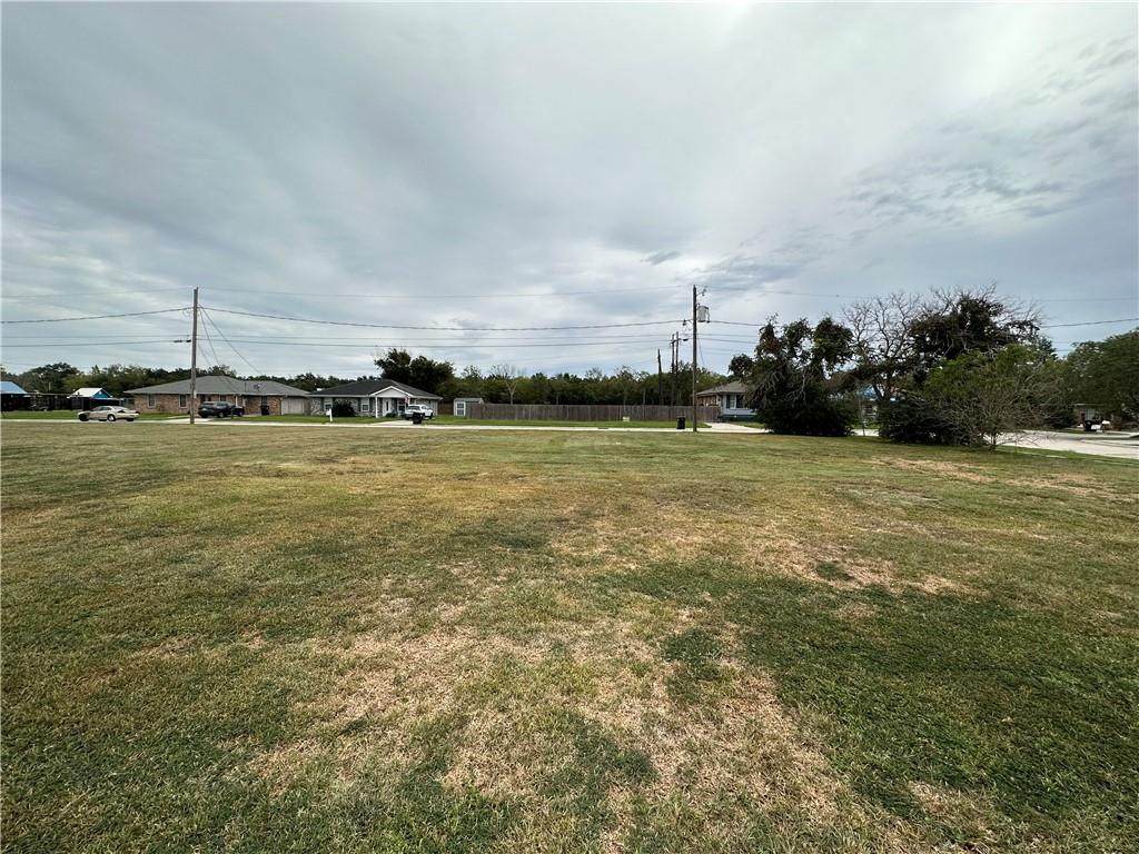 1841 Sugar Mill Drive - Photo 1