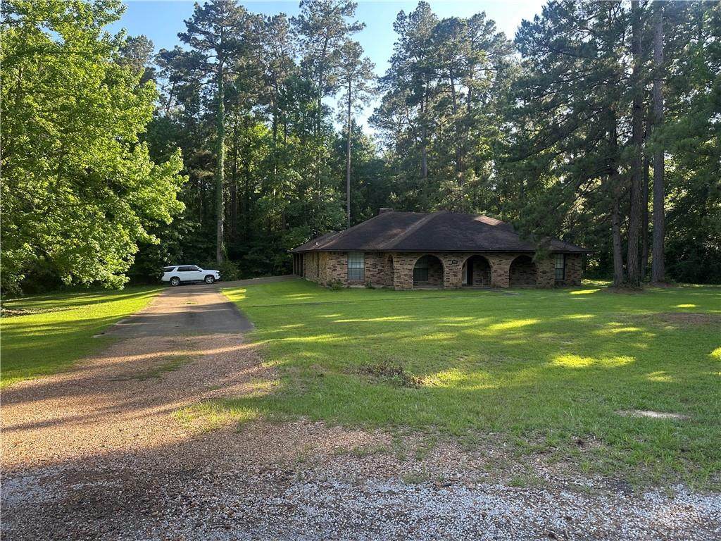 8208 Beechwood Loop - Photo 1