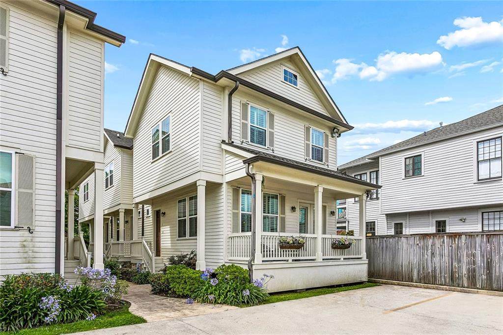 4422 Lasalle Street - Photo 1