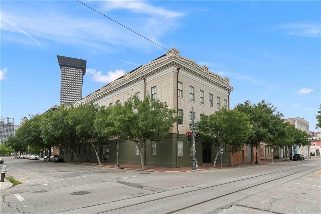801 St Joseph Street - Photo 1