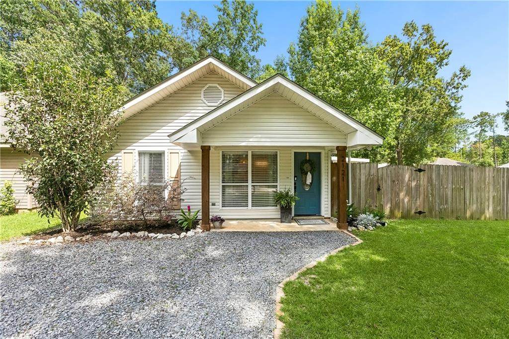 2121 Dupre Street - Photo 1