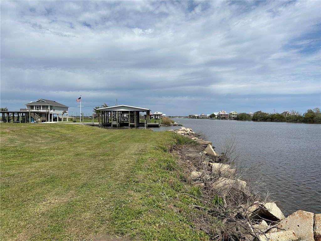 https://bt-photos.global.ssl.fastly.net/neworleans/orig_boomver_1_2565277-2.jpg