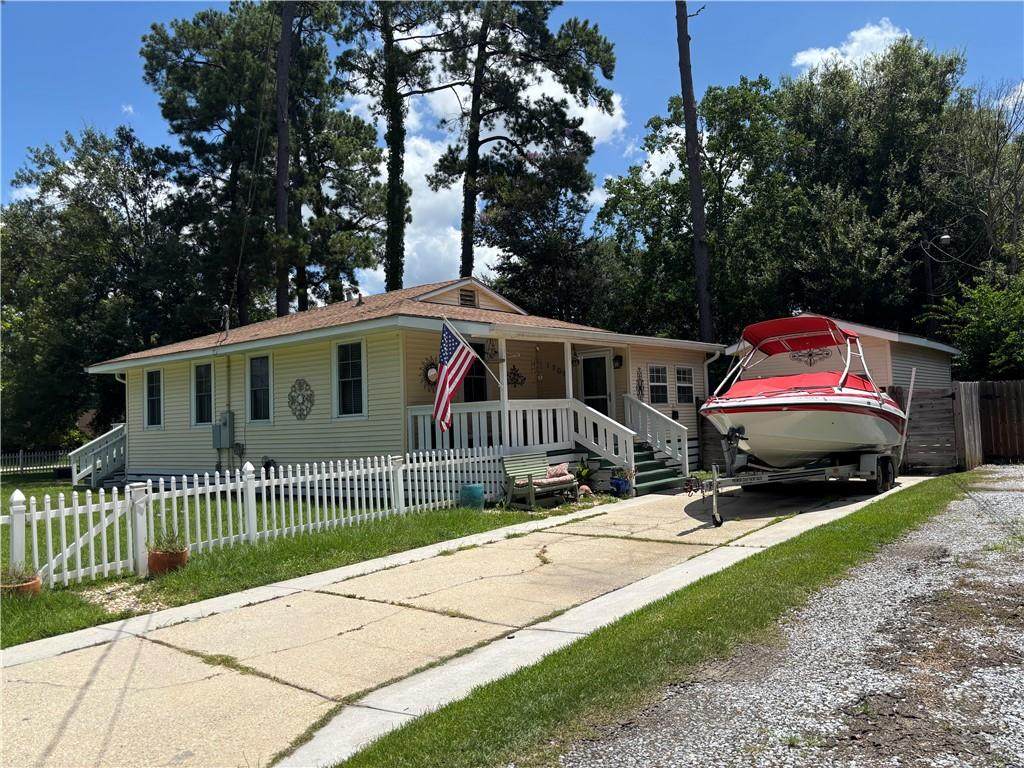 1708 4TH Street - Photo 1