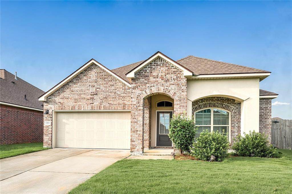 100 Lake Court - Photo 1