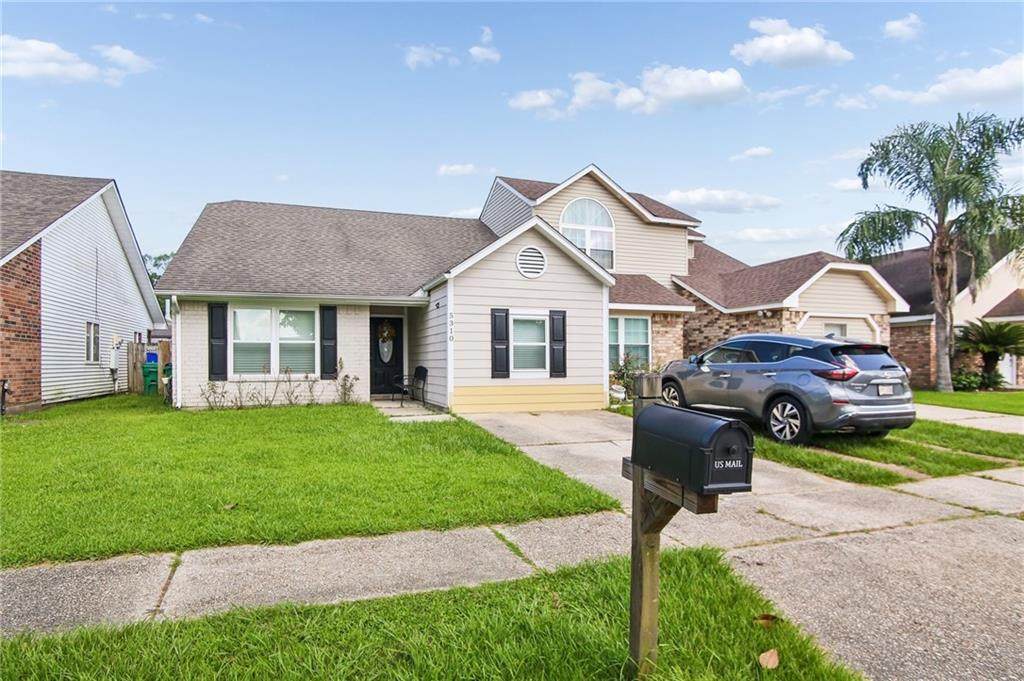 5310 Cross Creek Drive - Photo 1