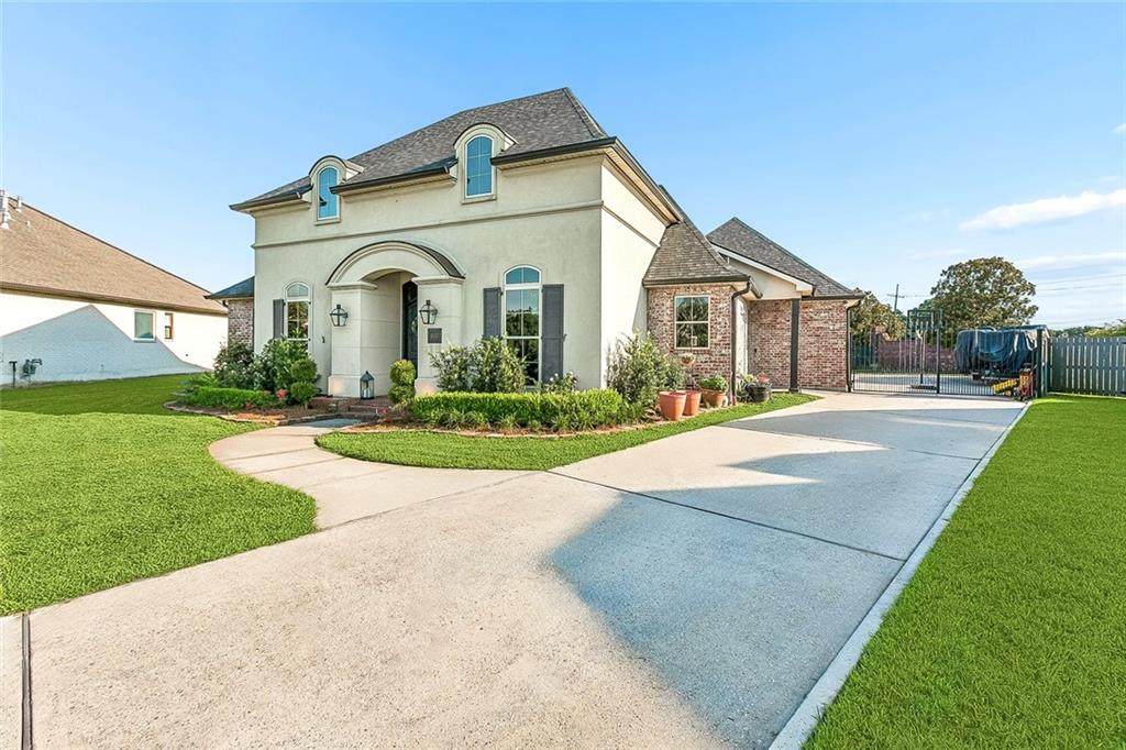 107 Iris Court - Photo 1