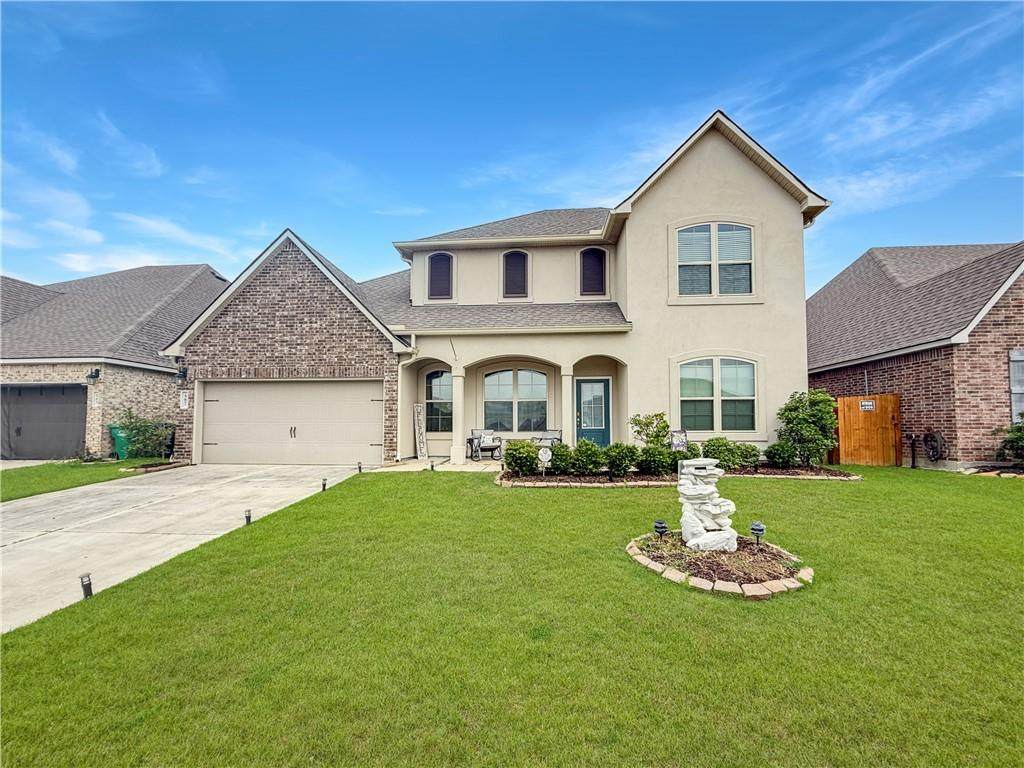 587 Lakeshore Village E - Photo 1