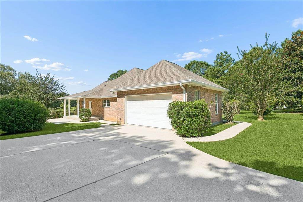 17120 Pine Acres Road - Photo 1