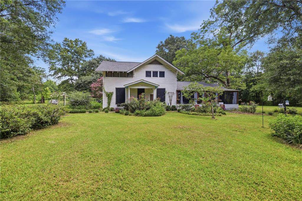 17229 Park Avenue - Photo 1