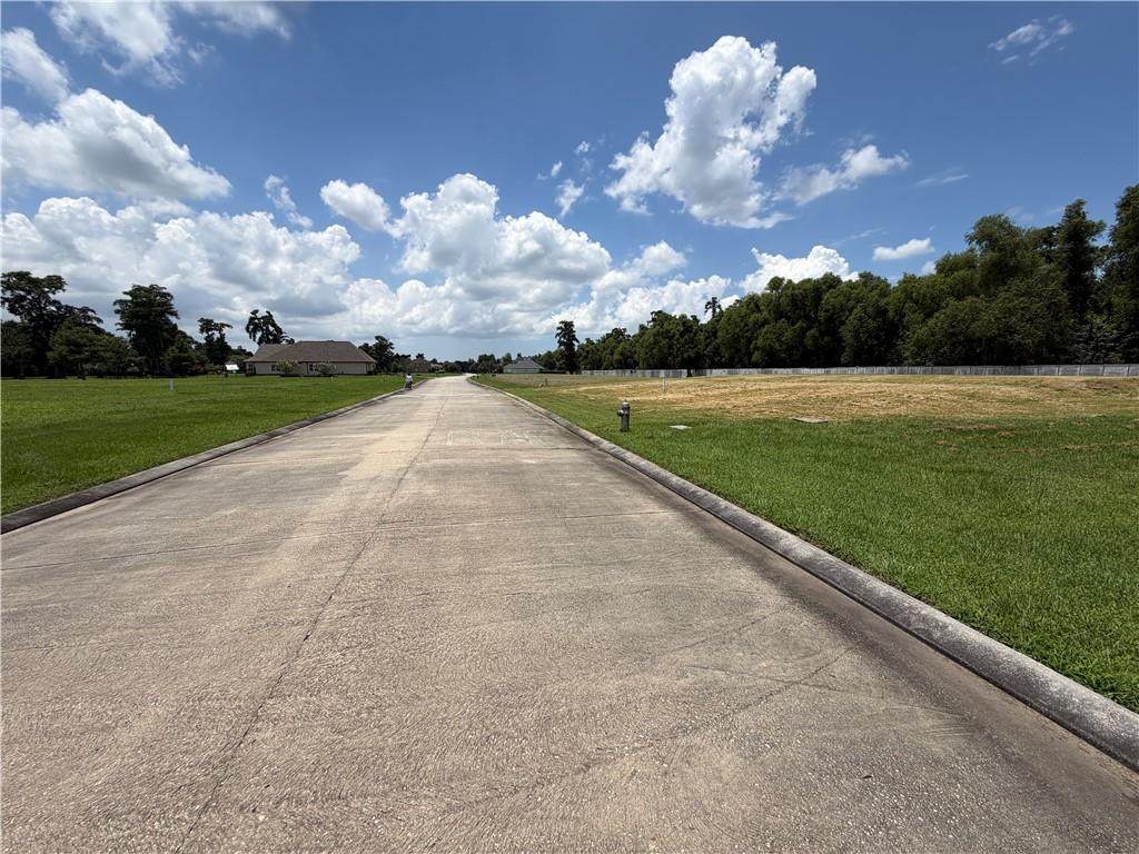 https://bt-photos.global.ssl.fastly.net/neworleans/orig_boomver_1_2565761-2.jpg