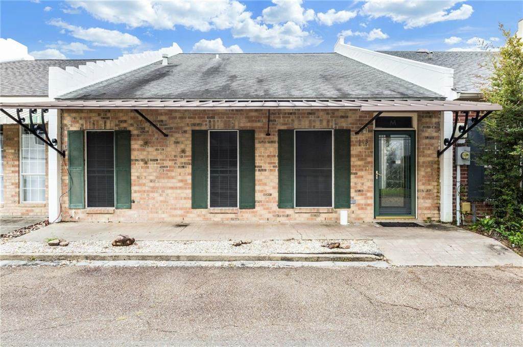 305 Halcott Drive - Photo 1