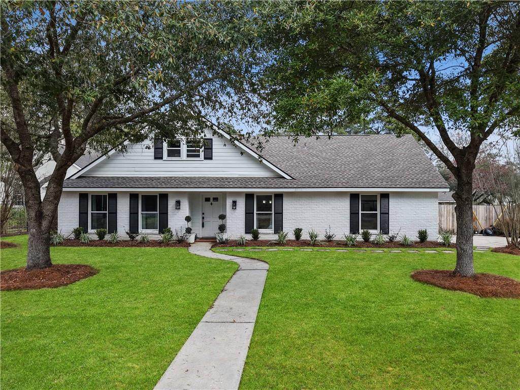 1012 11TH Avenue - Photo 1