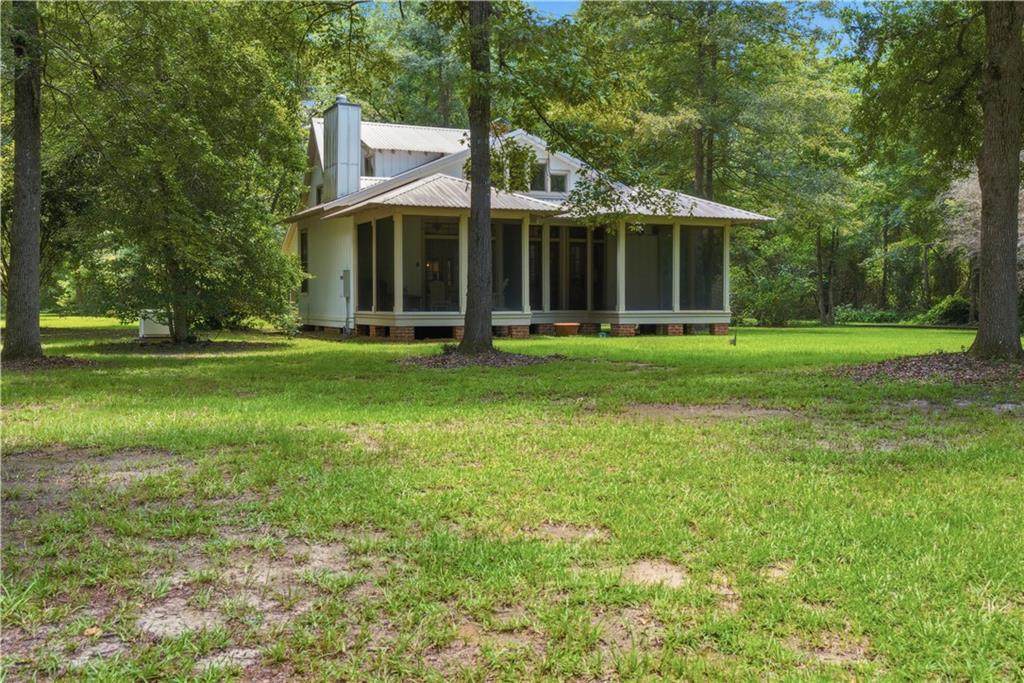21046 Smith Road - Photo 1