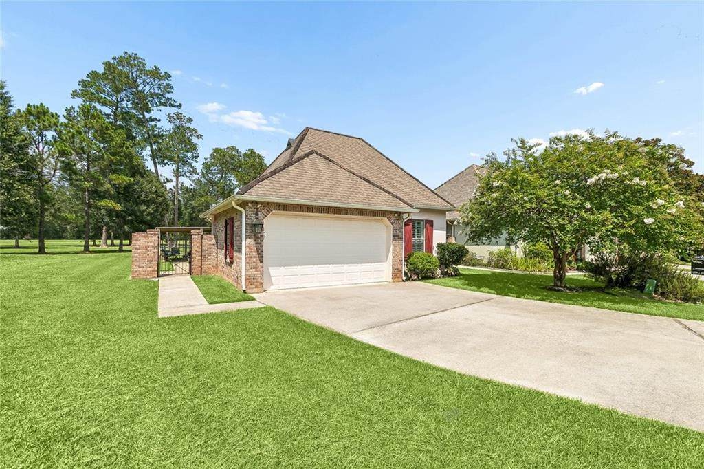 107 Mount Carmel Court - Photo 1