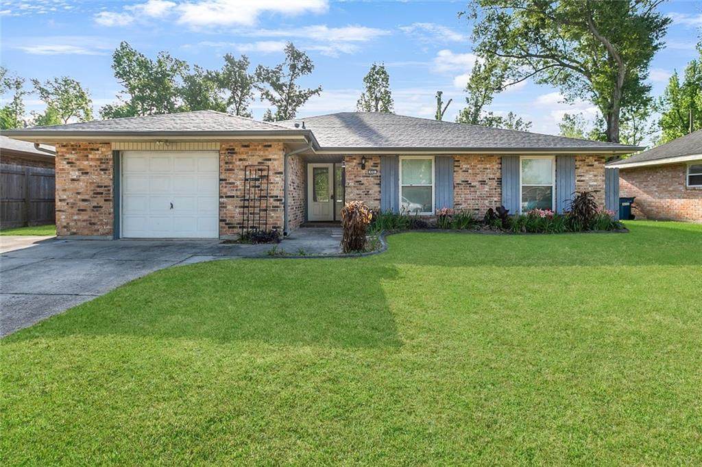 309 Desoto Drive - Photo 1