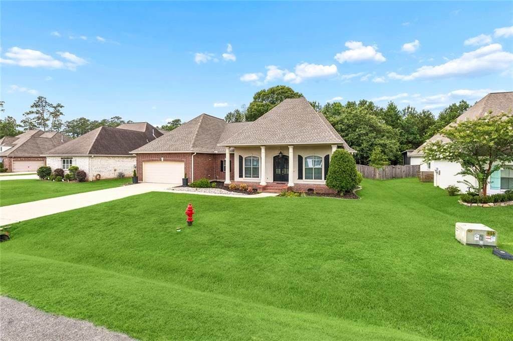 533 Belle Pointe Loop - Photo 1