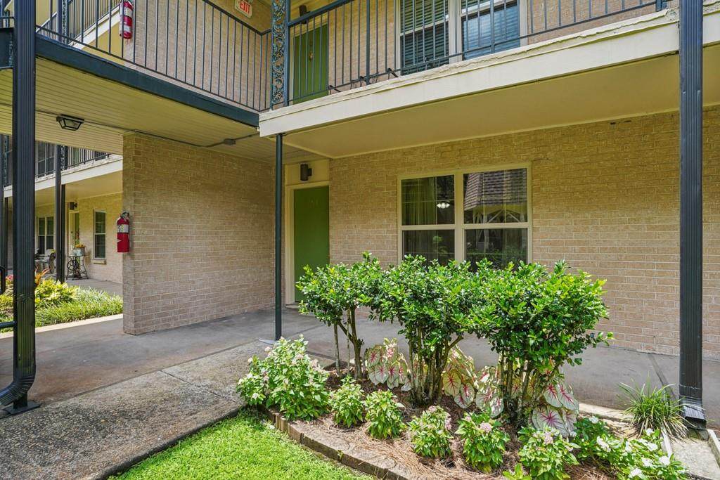 2732 Whitney Place - Photo 1