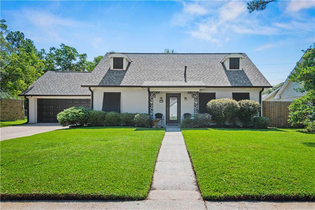 1428 Eastwood Drive - Photo 1