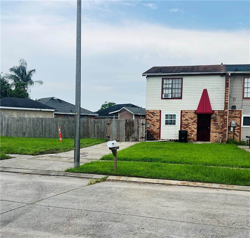 5165 Bayouview Court - Photo 1