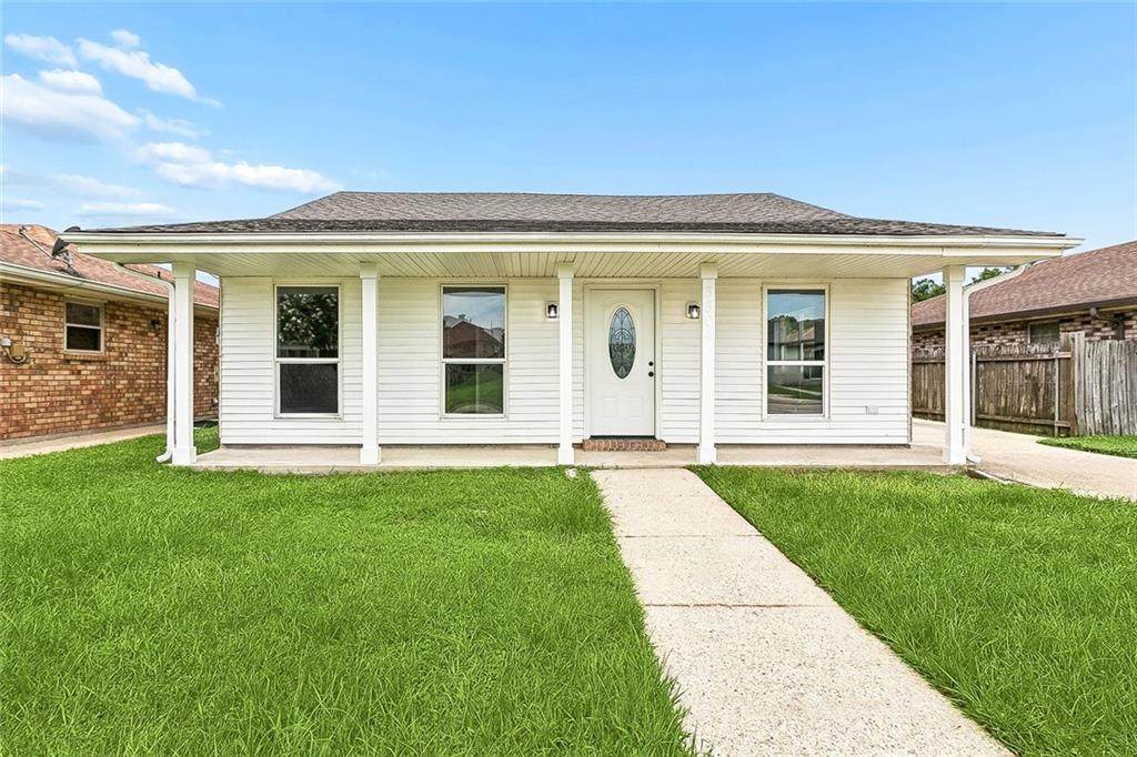 3304 Shannon Drive - Photo 1
