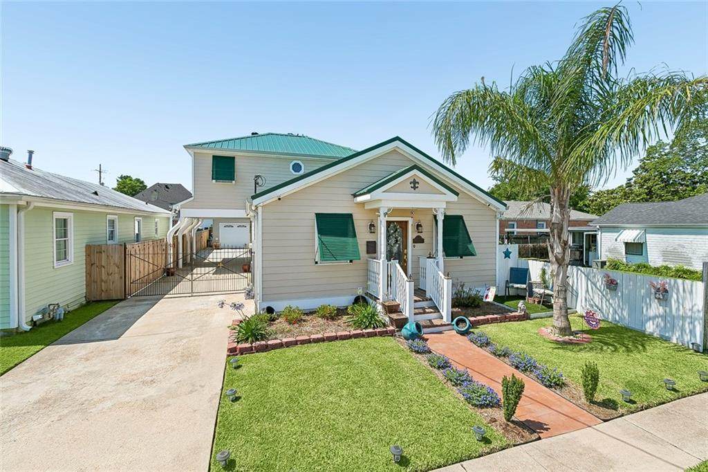 3420 Roman Street - Photo 1