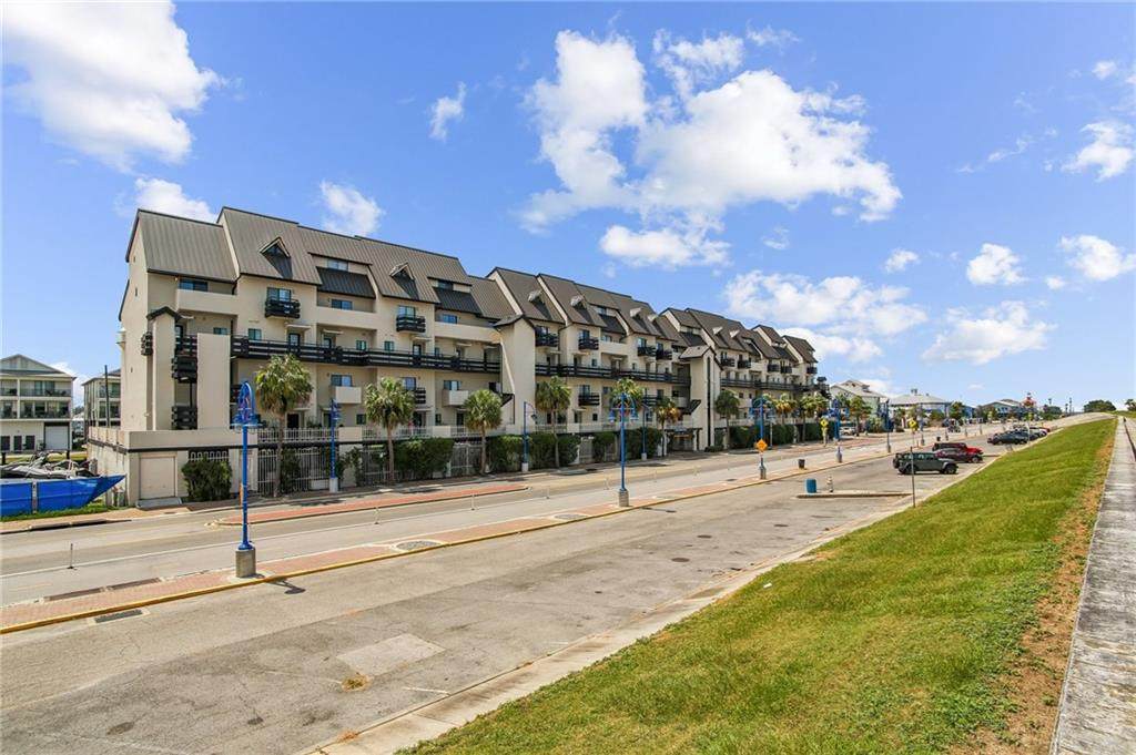 7300 Lakeshore Drive - Photo 1