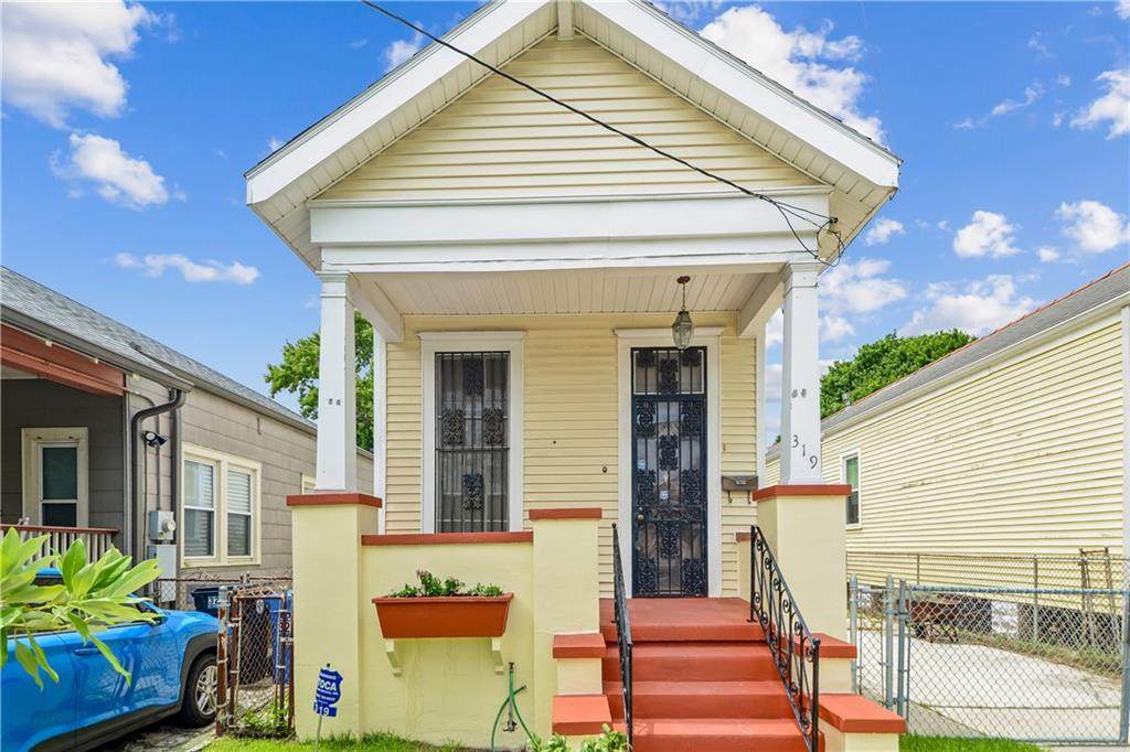319 Murat Street - Photo 1