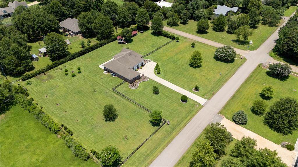 197 Orleans Avenue - Photo 1