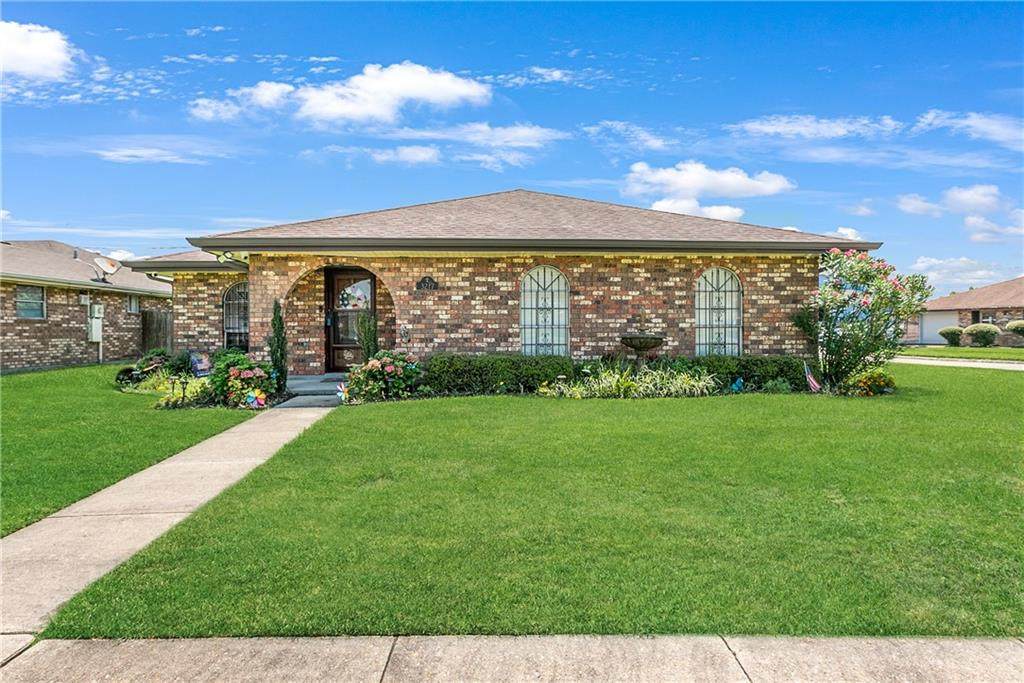 3217 Jennifer Court - Photo 1