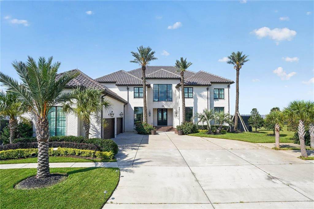 1480 Lakeshore Boulevard - Photo 1