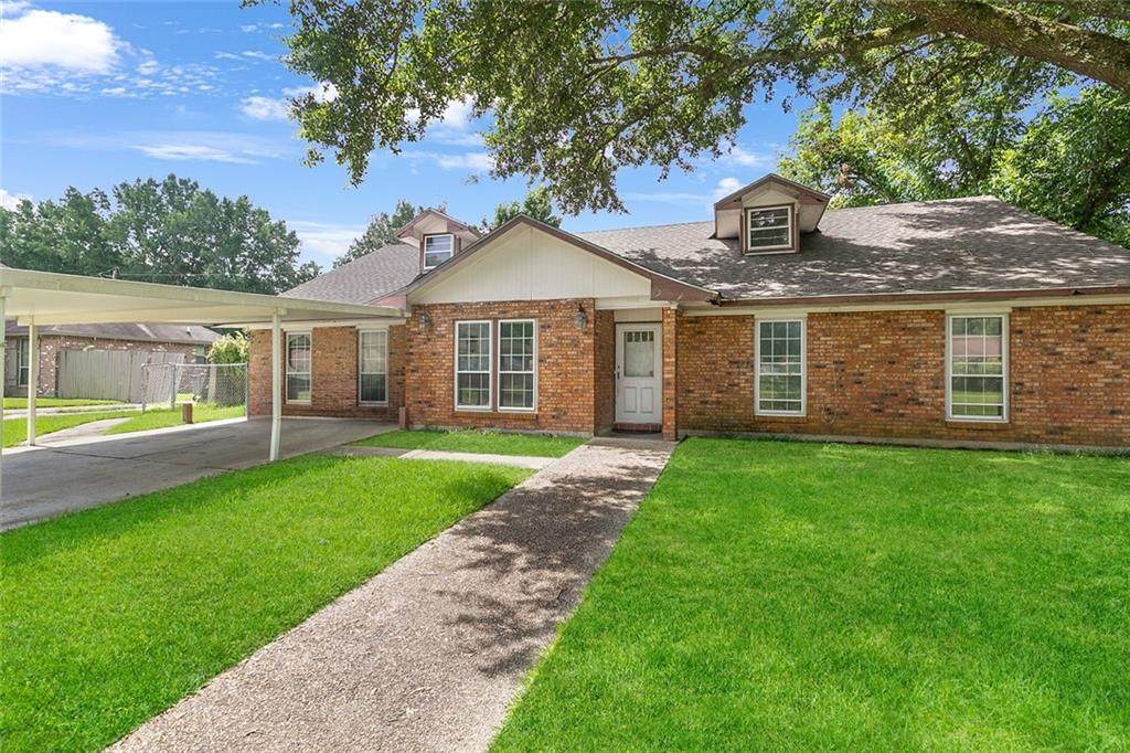 5698 Djuanna Drive - Photo 1