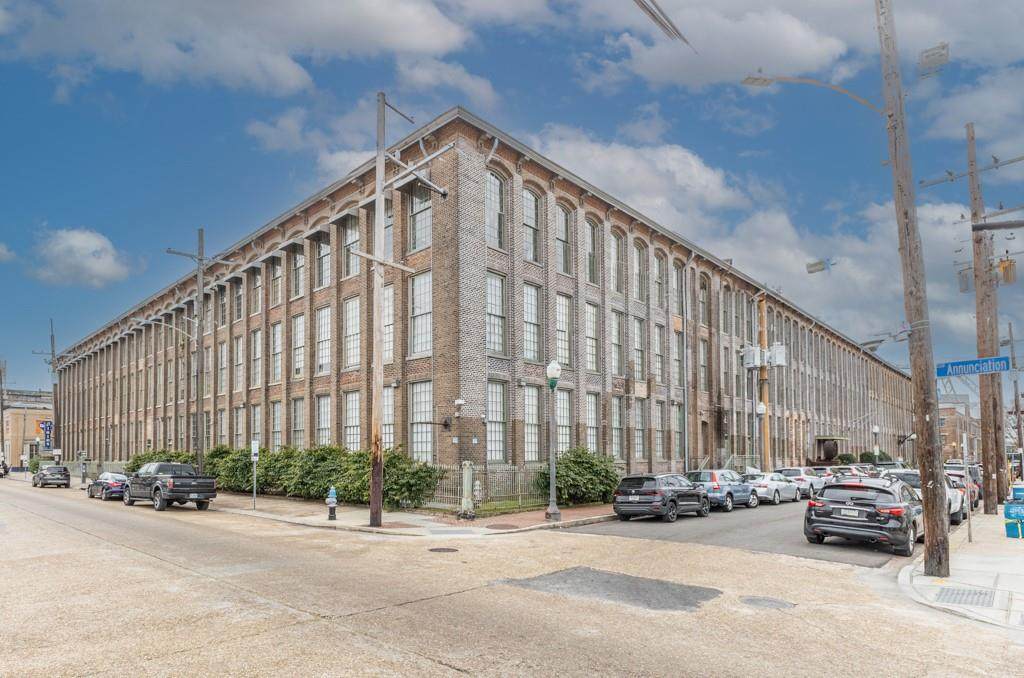 https://bt-photos.global.ssl.fastly.net/neworleans/orig_boomver_1_2567269-2.jpg