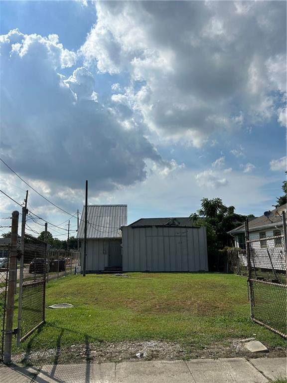 3900 General Ogden Street - Photo 1