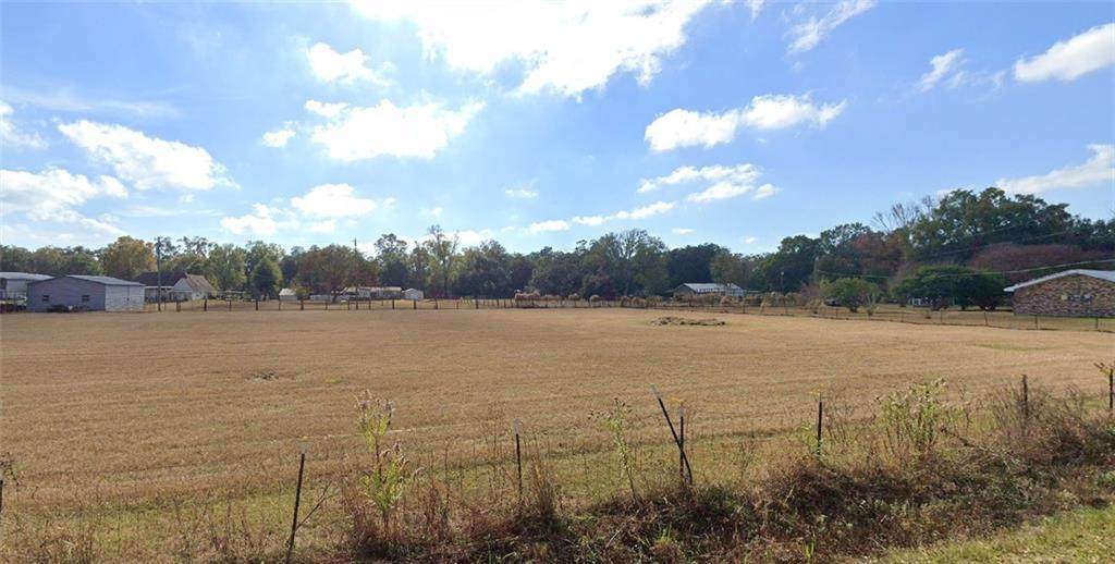 001 Ed Yates Road - Photo 1