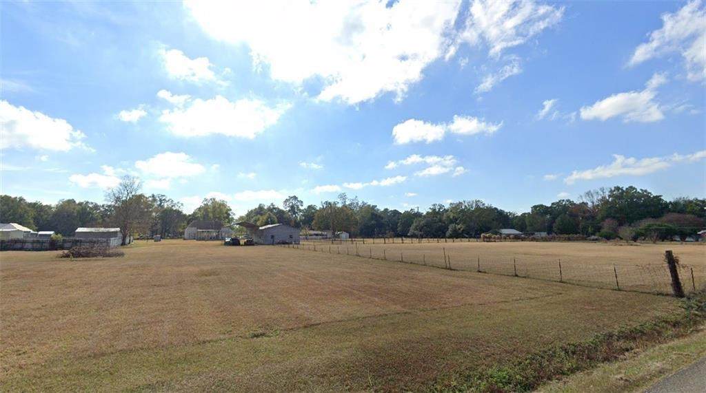 002 Ed Yates Road - Photo 1