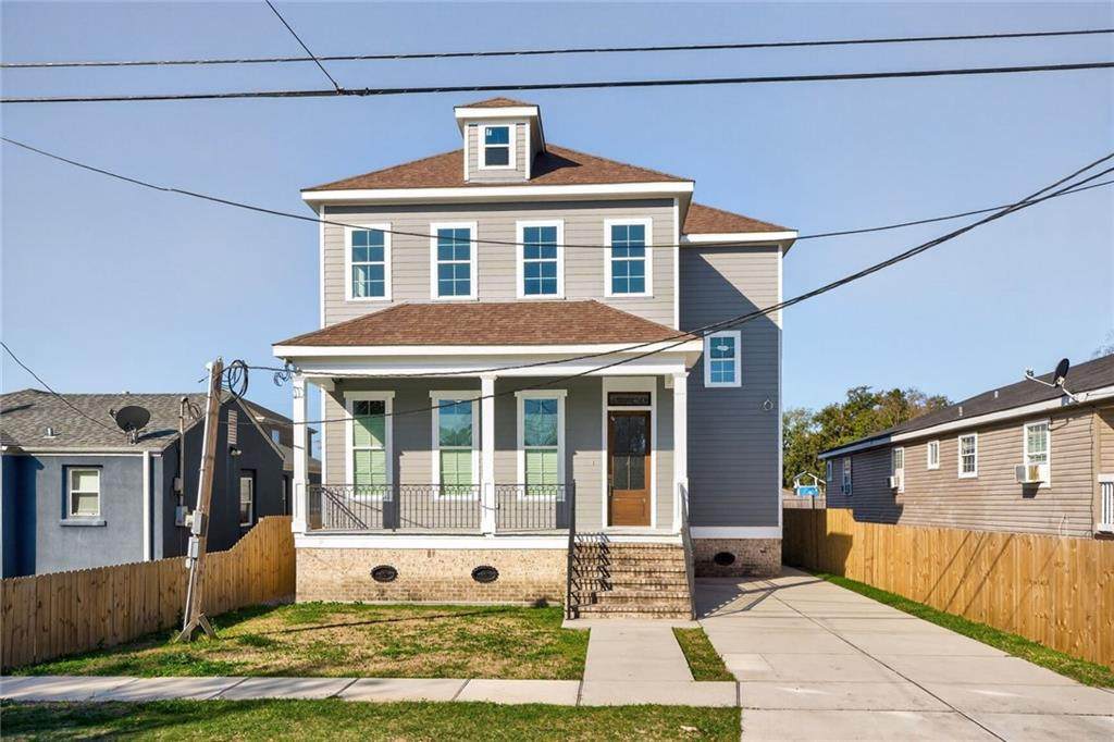 4928 Pauger Street - Photo 1