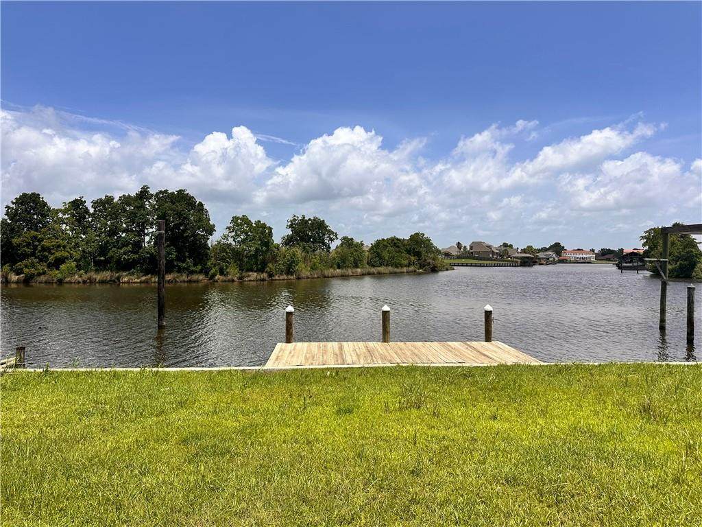 https://bt-photos.global.ssl.fastly.net/neworleans/orig_boomver_1_2567811-2.jpg