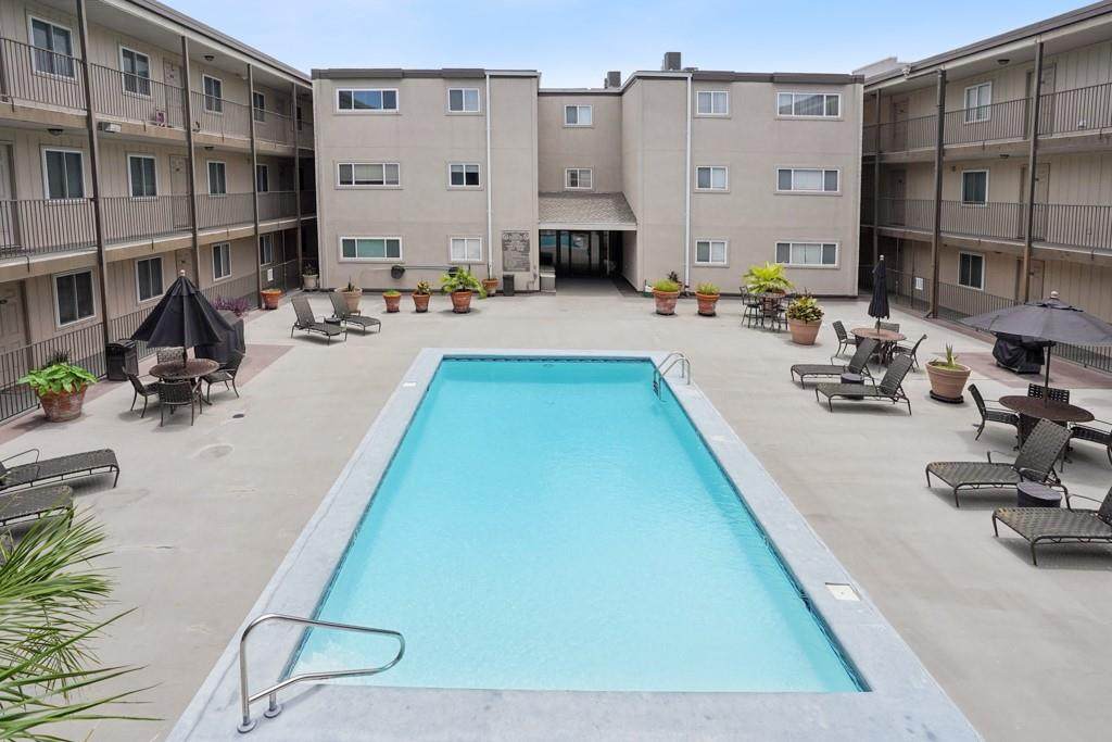 500 Lake Marina Avenue - Photo 1
