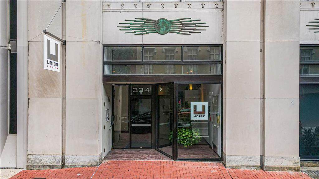 334 Carondelet Street - Photo 1
