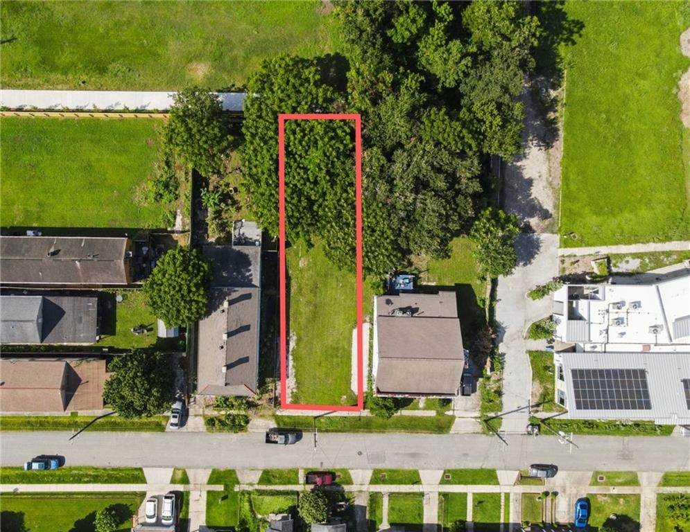 5452 Douglas Street - Photo 1