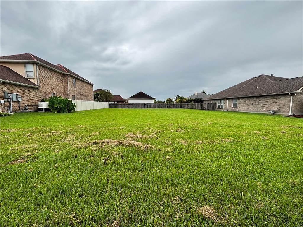 1842 Squirewood Drive - Photo 1